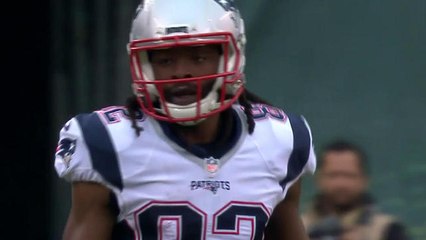 Tom Brady finds Keshawn Martin for 24-yard gain