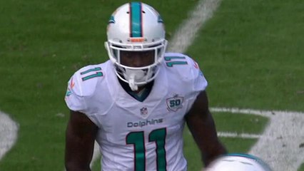 Dolphins DeVante Parker takes slant 20 yards
