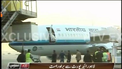 Hilarious Tezaabi Totay When Indian PM Modi Landed in Pakistan!