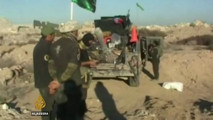 Descargar video: Iraqi forces make major gains against ISIL in Ramadi