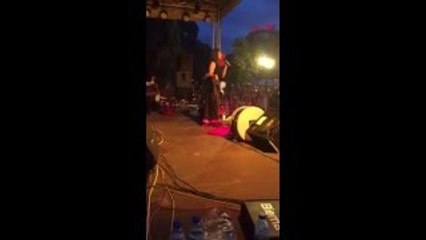 Aysun TAŞÇEŞME Kalbimin tek sahibine İsyan Hayatı tesbih yapmış sallıyormuşum