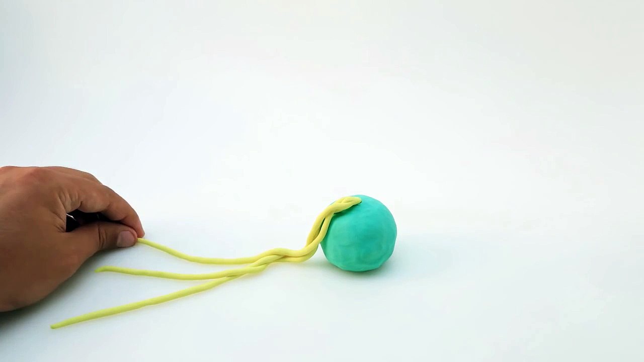 Play Doh Frozen Stop Motion Transforming Elsa! Playdough Animación de Disney Frozen Rock