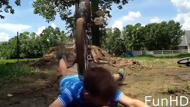 Большая ПОДБОРКА приколов за ЛЕТО 2015!! Лучшие видео приколы, ржач, угар, прикол