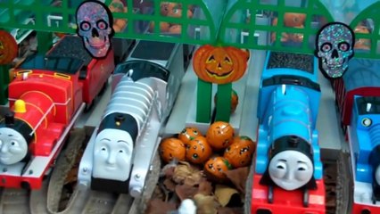 HALLOWEEN ON SODOR Kids Thomas The Train Episode Ghost Story Toy Train Set Thomas The Tank
