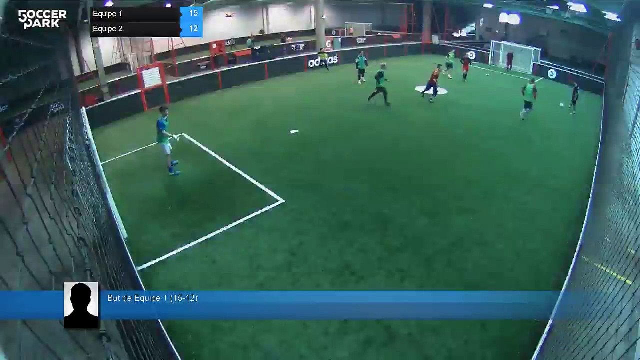 But de Equipe 1 (15-12) - Equipe 1 Vs Equipe 2 - 27/12/15 11:04 - Loisir Poissy - Poissy Soccer Park