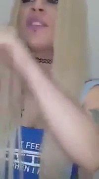 Küfür eden kaşar kız Kesinlikle izleyin