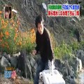 جاپانی عوام کا پانی پینا دیکھوں میں ہانسی نیہں روک پا رہا ہوں