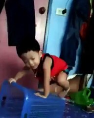 Un futur cascadeur !