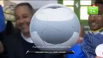 لقطة الأسبوع بين قيس اليعقوبي و ملاعبية قوافل قفصة هههه