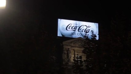 Hack d'un panneau Coca-Cola à Bruxelles