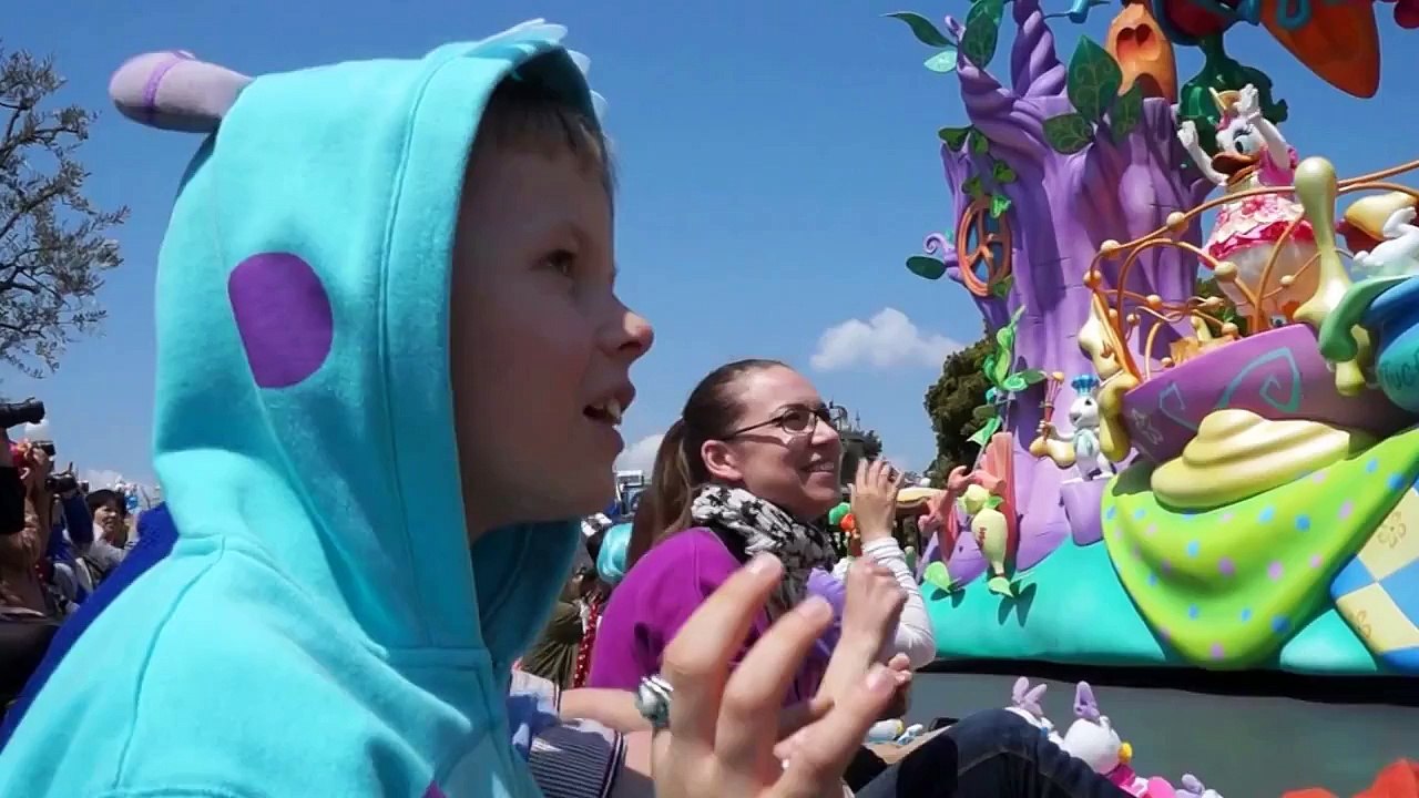 Disneyland (Amusement Park) Dominik's First Time At Disneyland Disneyland (Amusement Park)