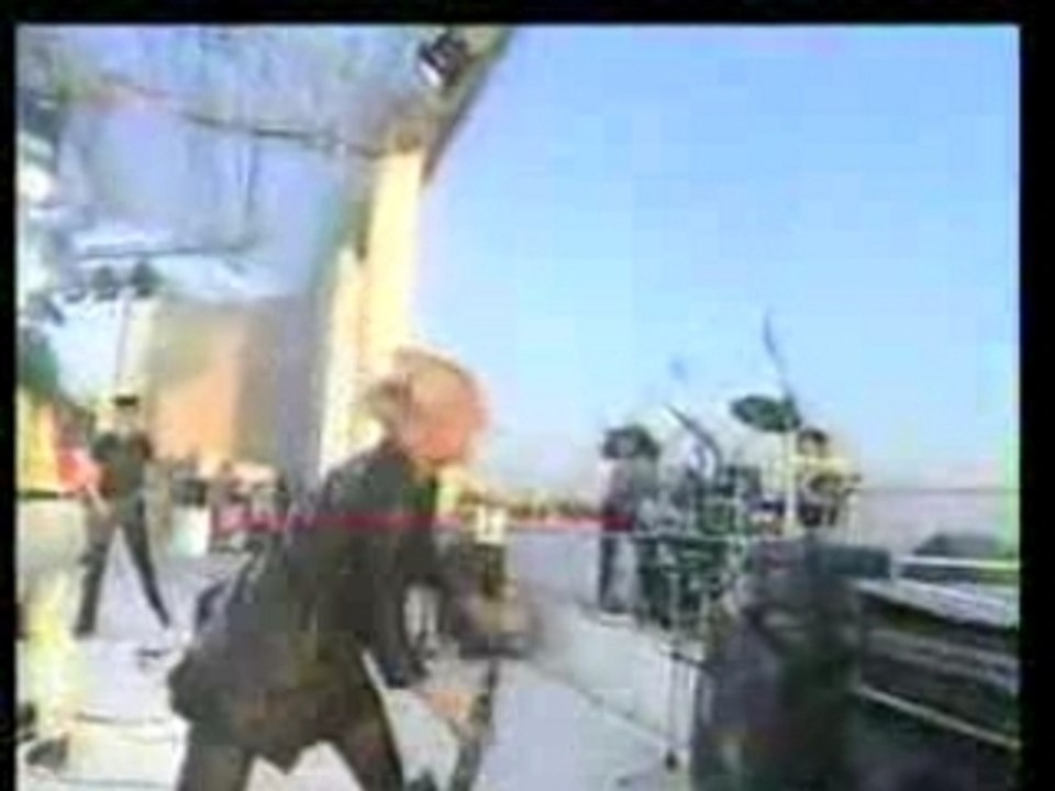 L7-DONITA SPARKS- à Cannes questioning my sanity BY JUDIXH