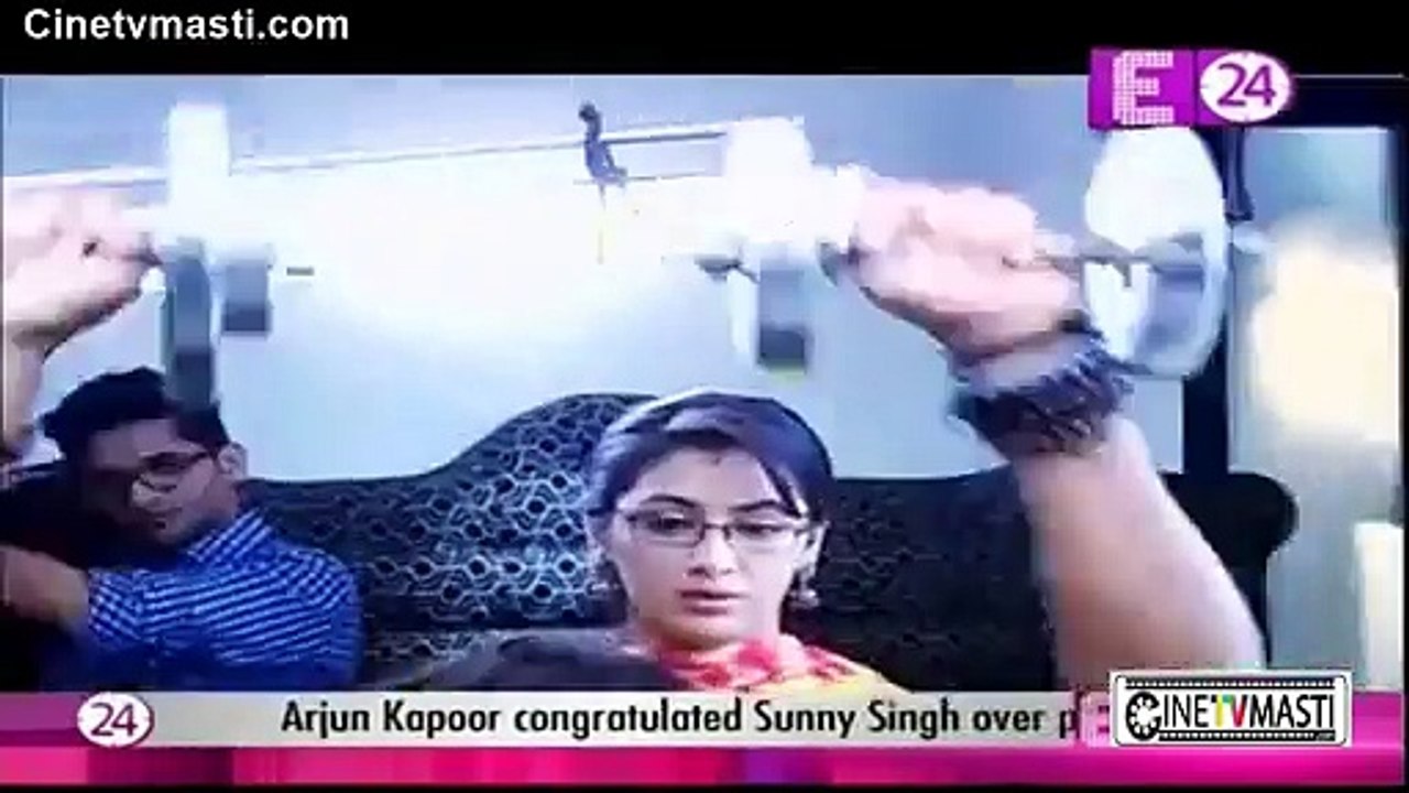 Kumkum Bhagya 28th December 2015 Pragya Phir bani Desi girl
