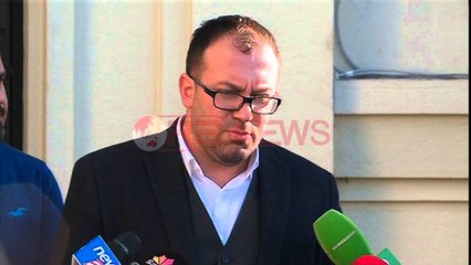 Vdekja e foshnjes, Opozita: Përgjegjësi direkte e qeverisë; Bashkia: S’ishin regjistruar