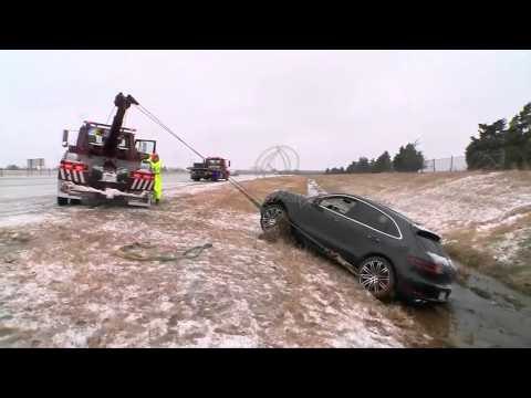 SHBA, së paku 43 të vdekur në stuhitë e dëborës dhe uraganit