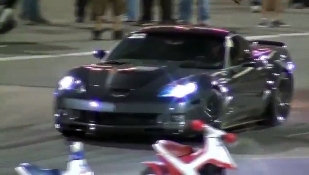 Nissan GTR vs Corvette ZR1 Drag Race