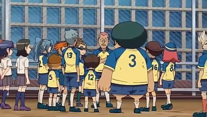 นักเตะแข้งสายฟ้า ที่ 30 vidéo