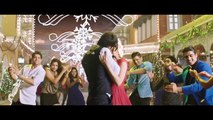 Varun Dhawan Kriti Hot Sexy Romantic Kissing Scenes In Dilwale