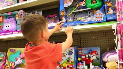 Toys R Us Toy Hunt Shopping Baby Alive Disney Peppa Pig Toy Hunting POWER WHEELS Toddler Pirate Bed