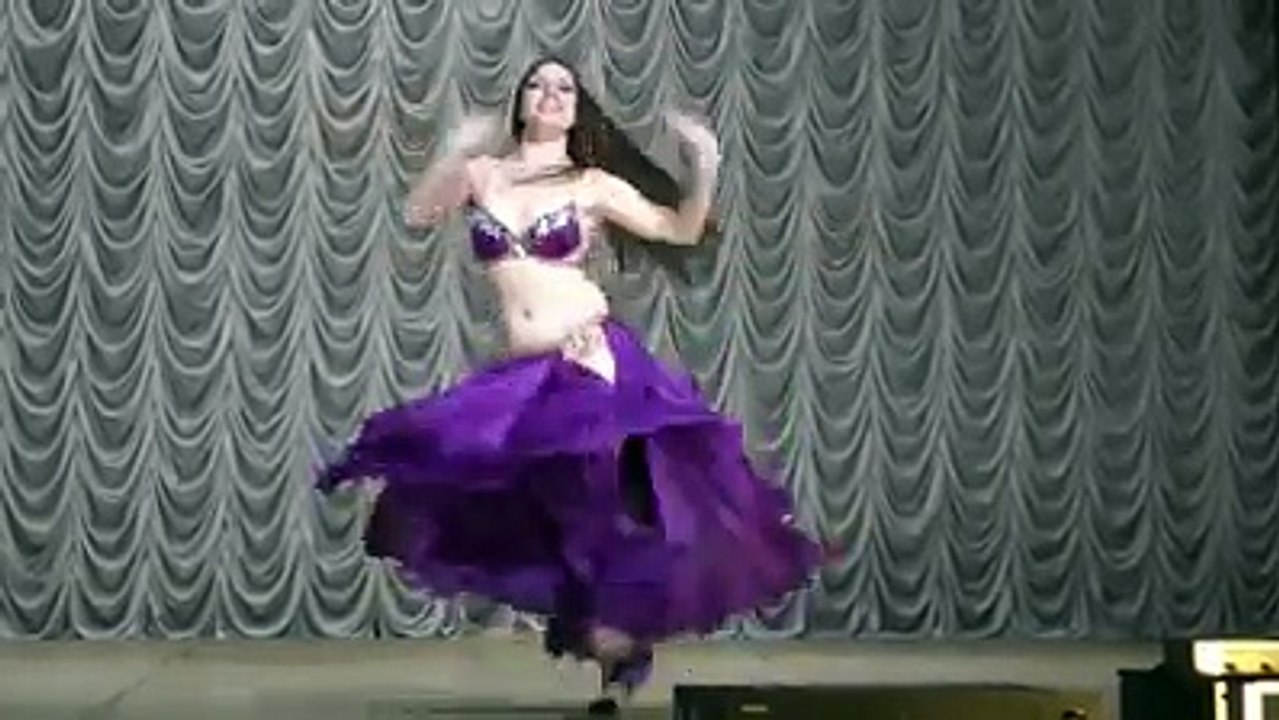 Belly dance - Arab Dance - Hot Girl Belly Dance