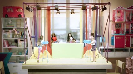 Twirling and Diving _ LIVE! Barbie and Friends _ Barbie