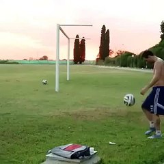 Lionel Messi Shows his Magic on Training