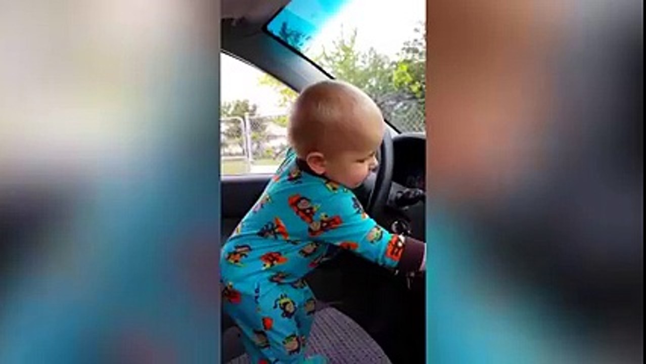 Adorable baby dancing to hip hop