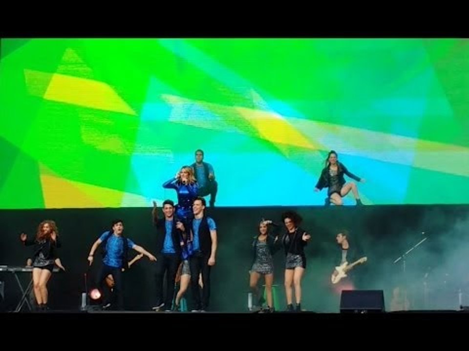 Hoy somos más - Tini stoessel (Juntada Tinista)