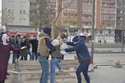 Batman'da Gerginlik! HDP'li Vekille Polis Arasında Tartışma Çıktı