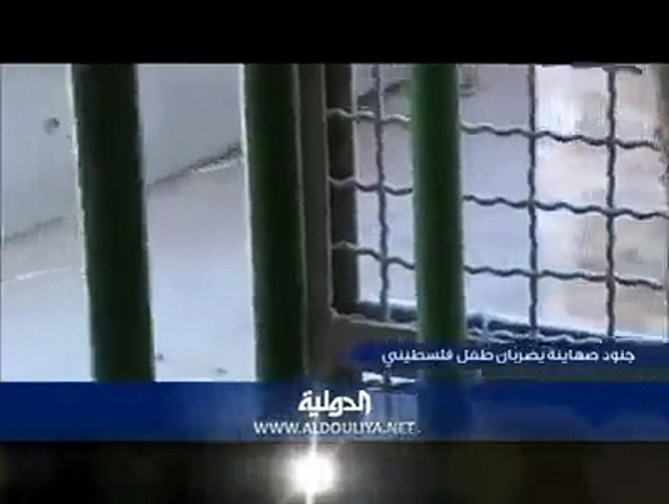 Where are the Muslims‪ Watch‬ Israeli soldiers attacking Palestinian Women and Childrens