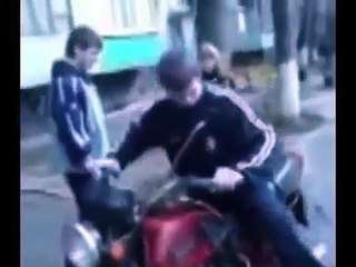 【びっくり映像】バイククラッシュ映像集 vol.10 -Motorcycle Fail and Crashes Compilation