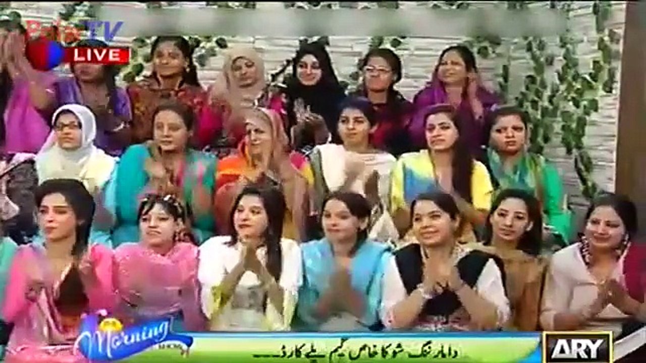 Amir Liaquat Answering a Vulgar Answer of Dupatta With Sanam Baloch