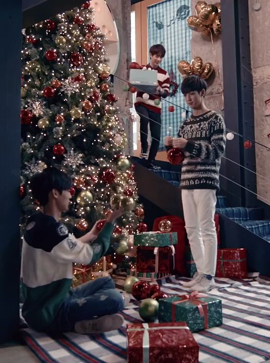 [K-POP] Starship Planet(스타쉽 플래닛) - Softly(사르르) M/V