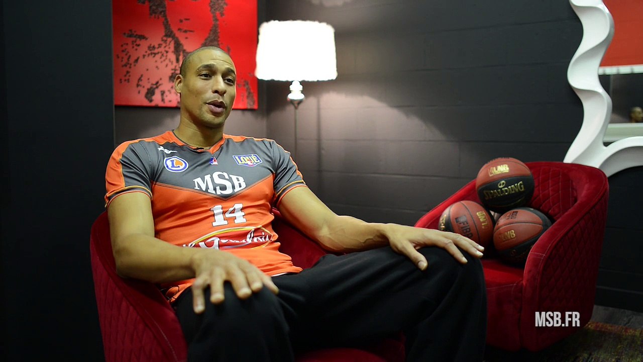 Portrait de joueurs : Dounia Issa