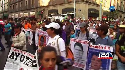 Plus d'un an après la disparition de 43 étudiants au Mexique, l'incompréhension des familles demeure