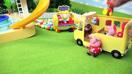 アンパンマンの夏休み プールにいこう！ Anpanman and Peppa Pig Toys’: The Summer Drive!