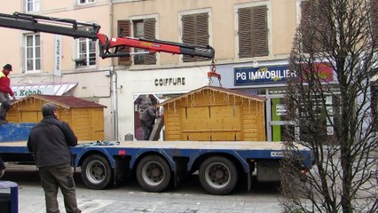 Remiremont : l'enlèvement des chalets de Noël en vidéo