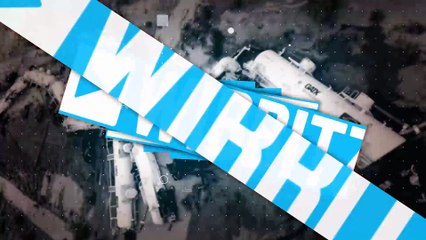 Australia train derails with thousands of gallons of acid