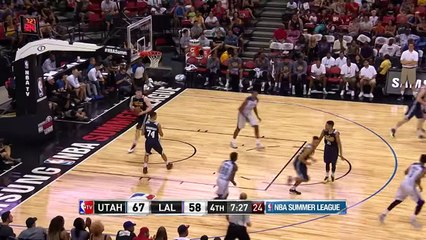 Jared Cunningham Throws Down the Reverse Jam!