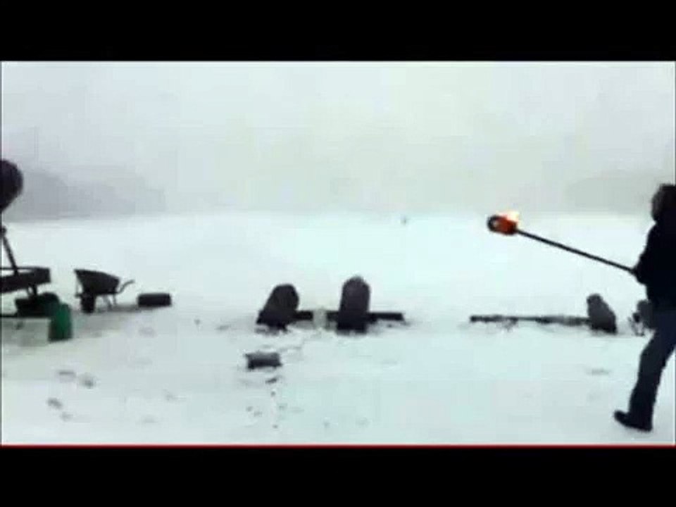 Ne jouez pas avec de véritables canons  !