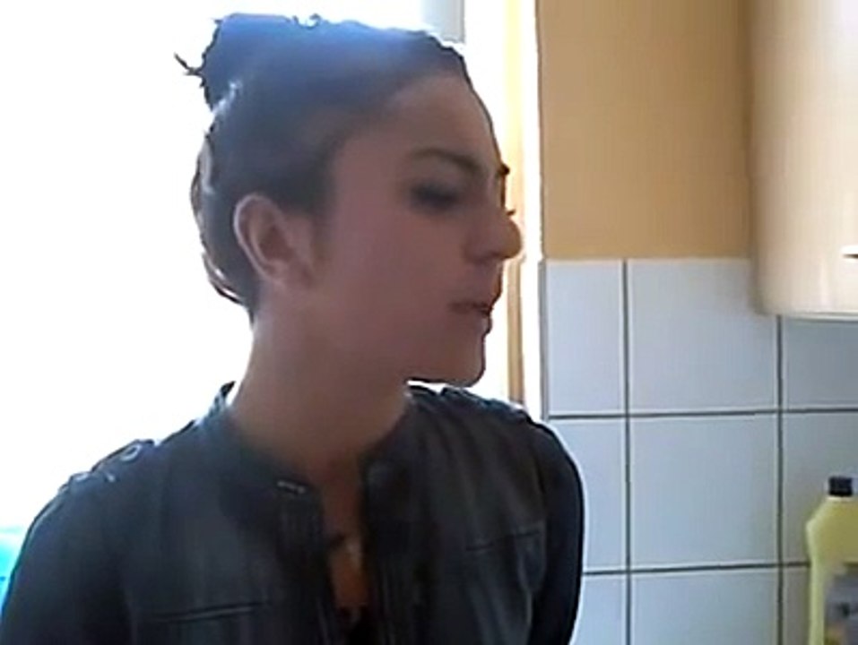 Sevdana gönül verdim düsürdü beni ellere (Ses harika)