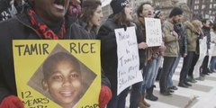 Des manifestants à Cleveland dénoncent l’absence de poursuite judiciaire pour le meurtre de Tamir Rice