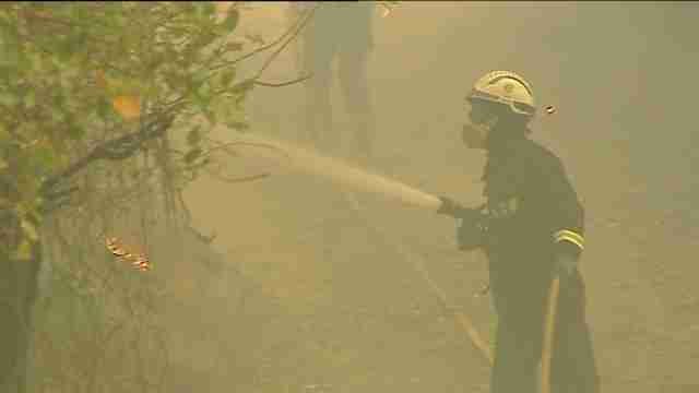 La lluvias ayudan a controlar los incendios forestales en el norte de España
