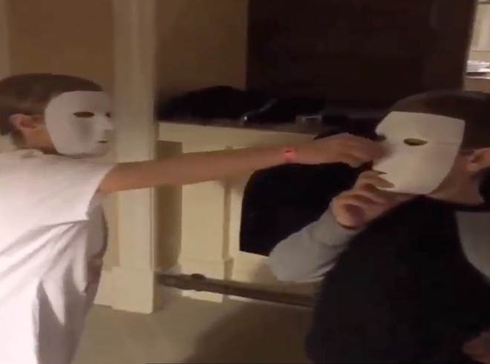 Exclu Vidéo : Britney Spears: Ses fils, de vrais petits clowns !