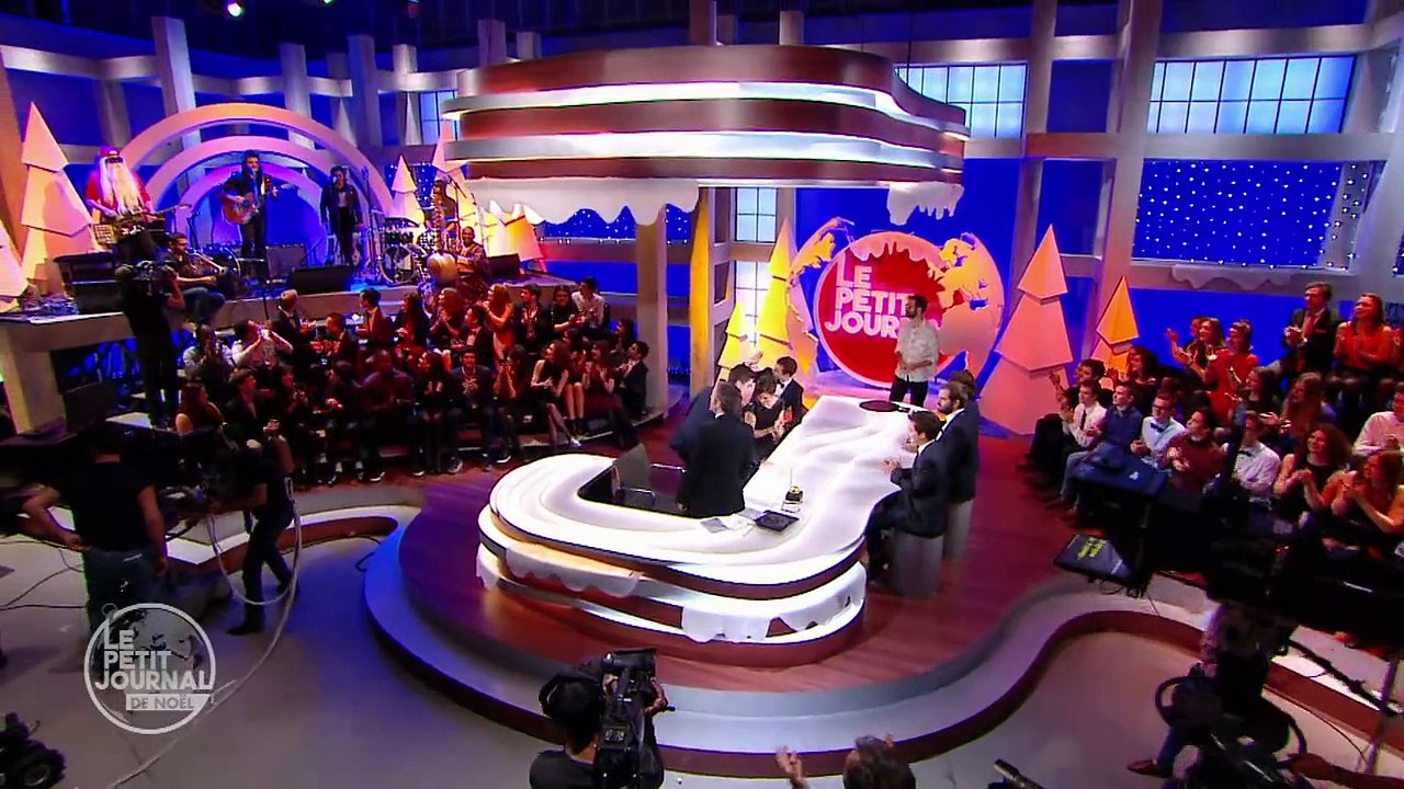 -M- & Friends - Je dis Aime - Le Petit Journal de Noël du 31/12/2015 - CANAL+