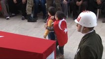 Adana Şehit Astsubay Kenan Yıldız Son Yolculuğuna Uğurlanıyor-2