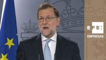 Rajoy vaticina que la economía cerrará 2015 con un alza del 3,2%, una décima menos de lo previsto