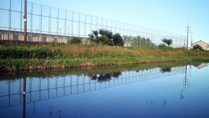 高山本線キハ40系 最後の赤ツートンコンビ 水鏡 岐阜に最終入線
