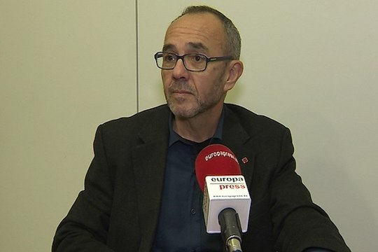 Coscubiela critica la obsesión de Mas por ser presidente