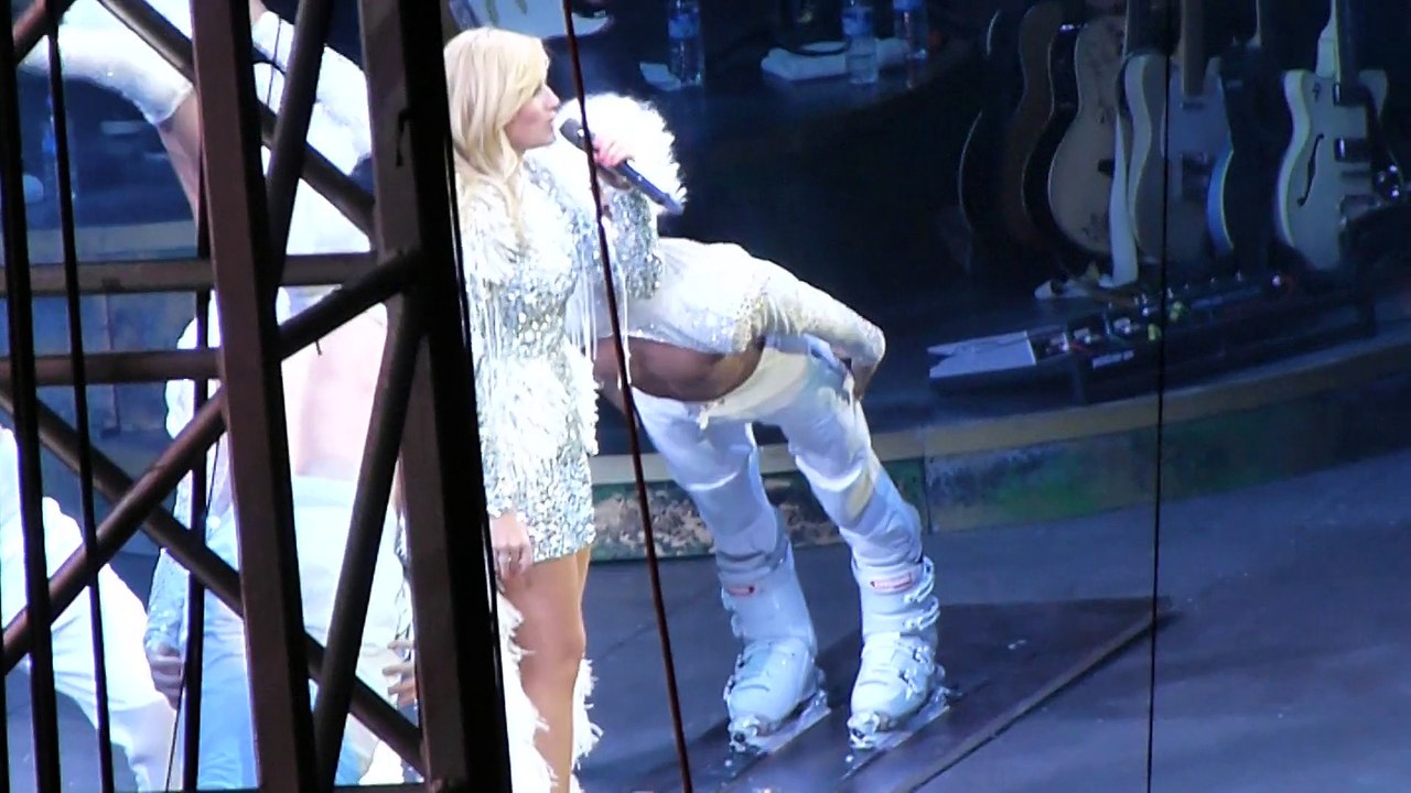 Helene Fischer,Vergeben vergessen und wieder vertrauen. (Dresden 2015)